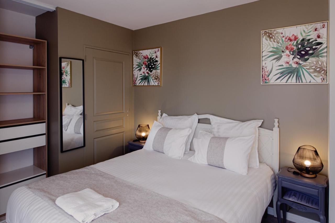 Villa Des Chenes-Adult Only Saint-Doulchard Екстериор снимка