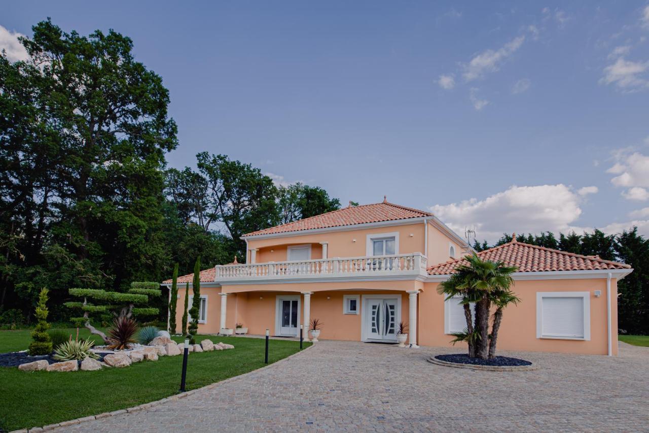 Villa Des Chenes-Adult Only Saint-Doulchard Екстериор снимка
