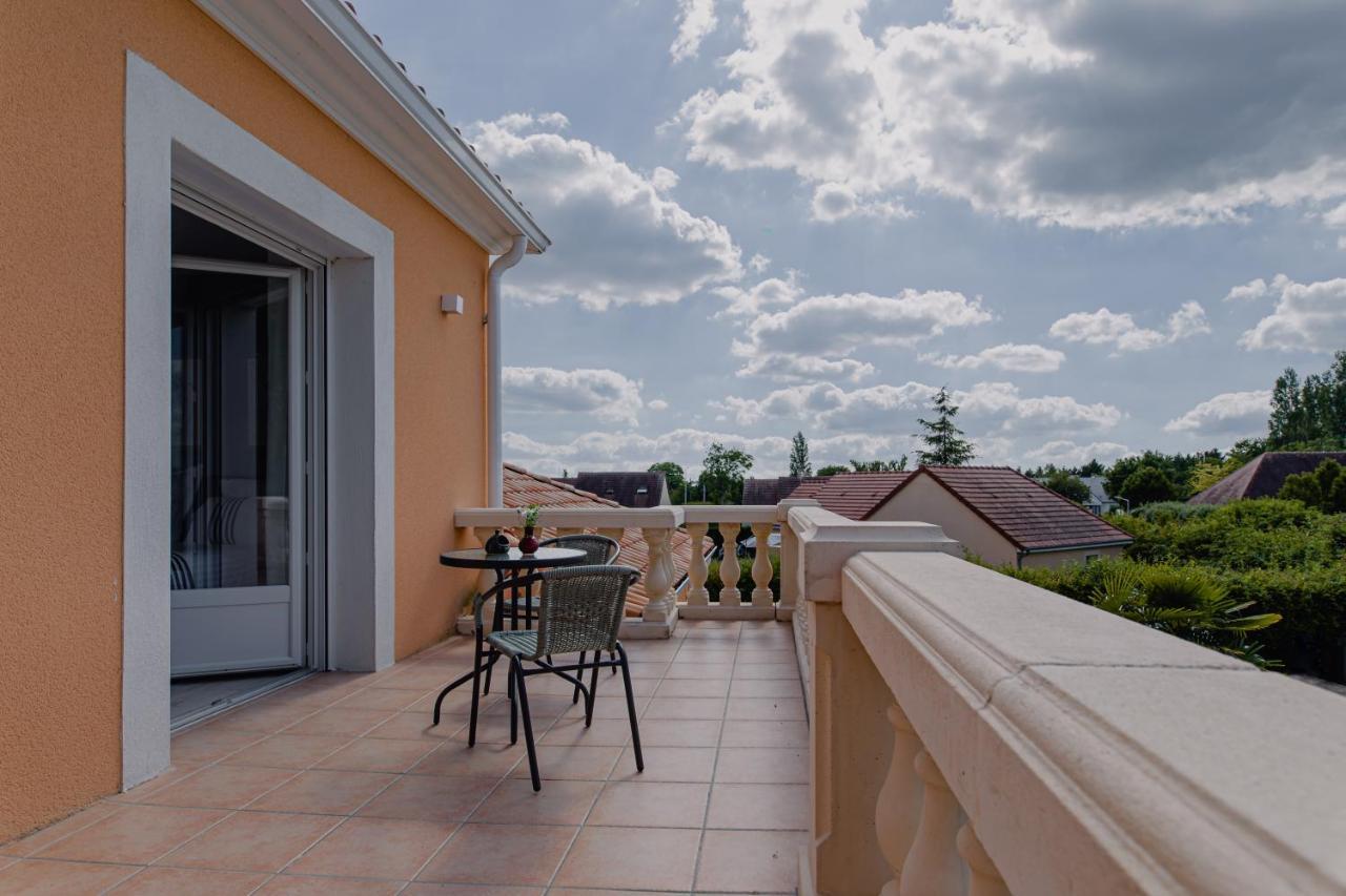 Villa Des Chenes-Adult Only Saint-Doulchard Екстериор снимка